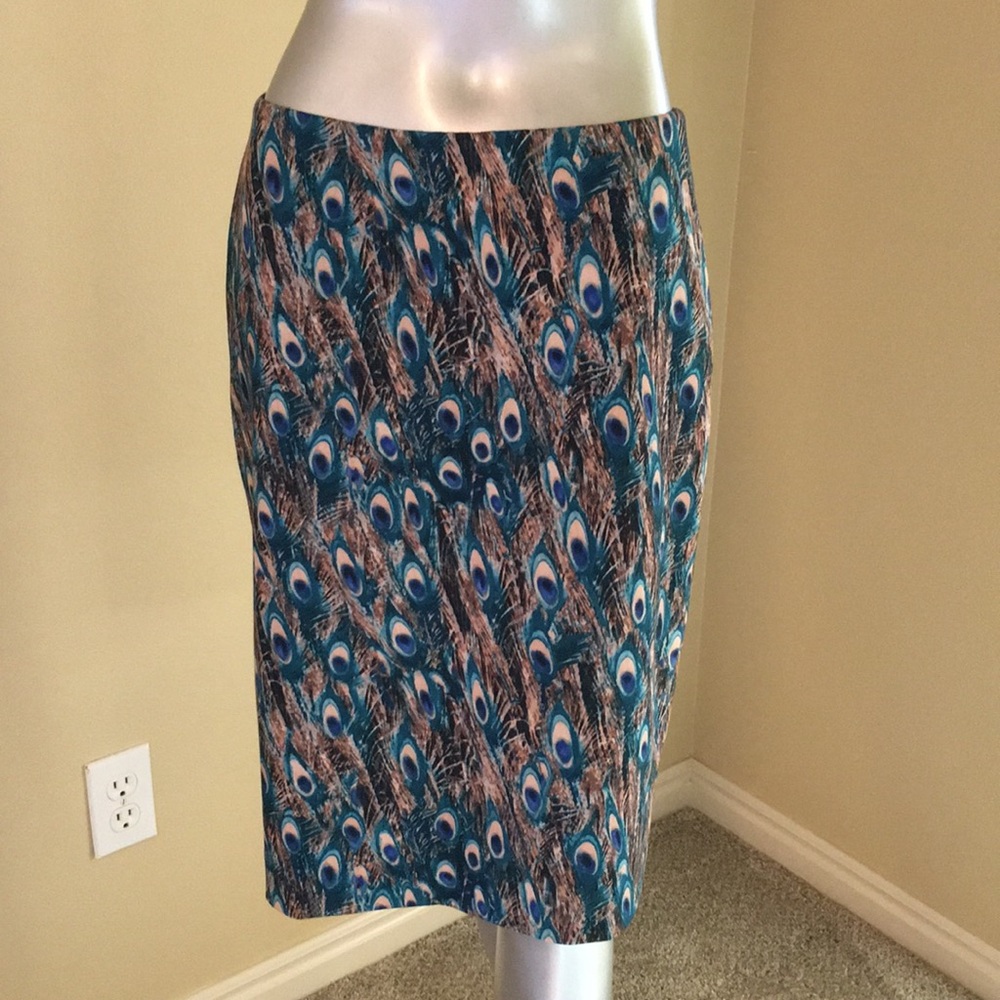 TALBOTS | Peacock Print Pencil Skirt - Picture 2 of 14